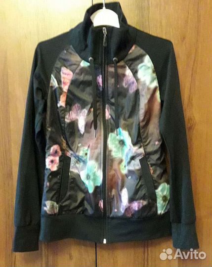 Одежда для девочки р.152-158