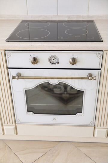 2-к. квартира, 78 м², 9/18 эт.