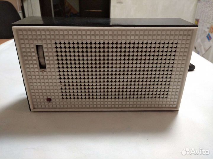 Радиоприёмник Искра СССР