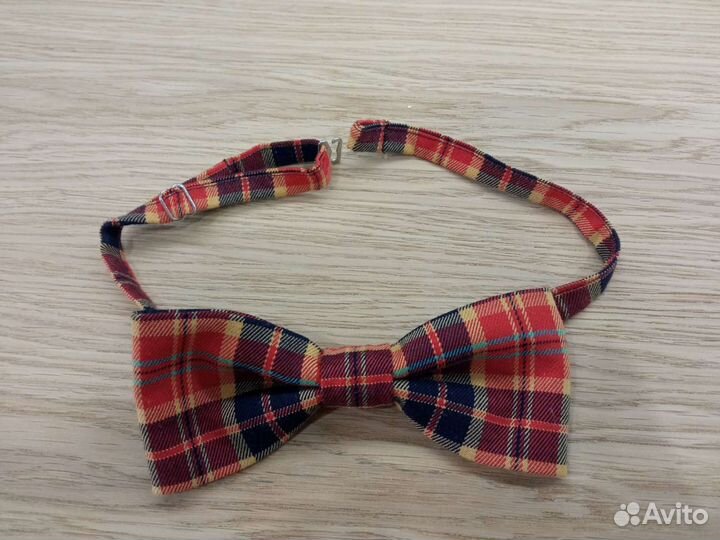 Галстук бабочка