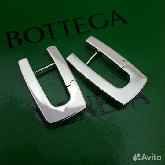 Серьги Bottega Veneta текущая коллекция
