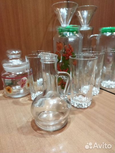 Кувшин, графин, вазы-изделия из прозрачного стекла