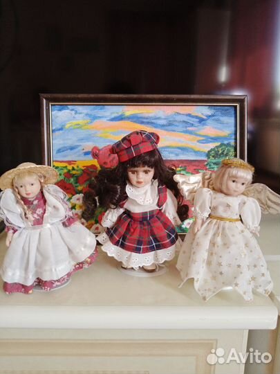 Кукла фарфоровая малышка