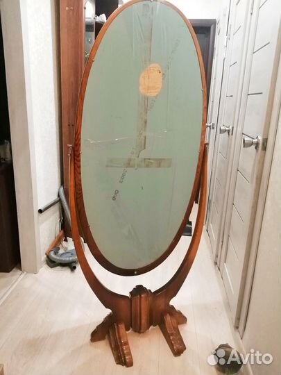 Зеркало старинное напольное