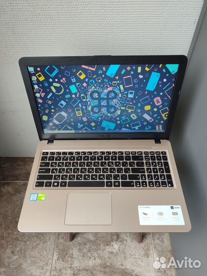 Игровой ноутбук asus Core i3/NVidia MX110/FullHD