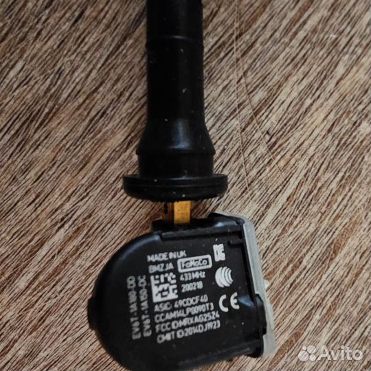 Продам оригинальный датчик давления шин Ford