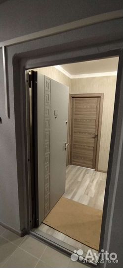 Дверь входная металлическая