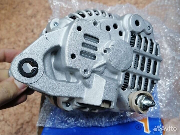 Генератор mitsubishi lancer 9 новый в наличии