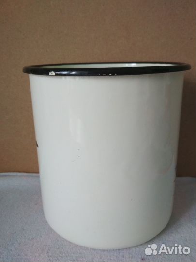 Эмалированная банка 2,5 литра СССР