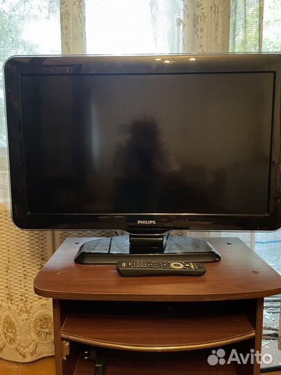 Телевизор Philips 32 дюйма