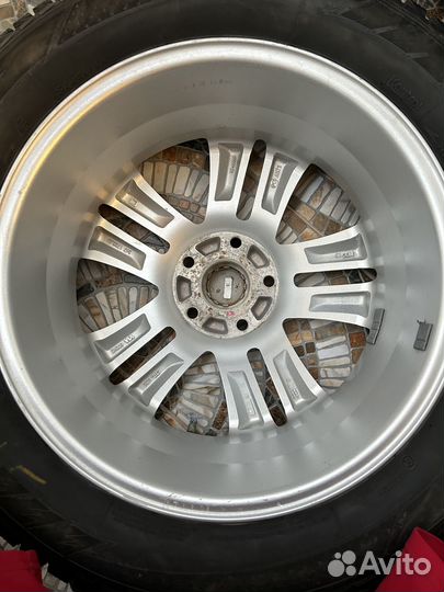 Hankook Winter I'Cept IZ2 215/65 R17