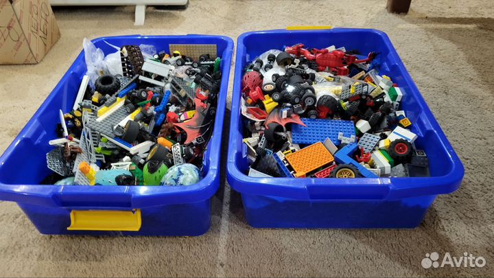 2 больших контейнера lego. Только оригинал