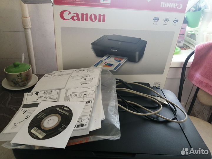 Цветной струйный принтер canon