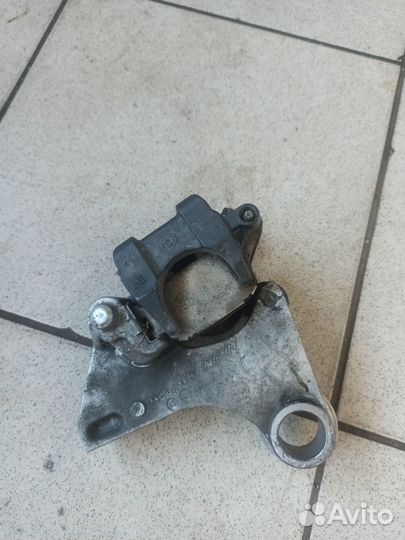 Суппорт задний Honda cbr 1000 rr