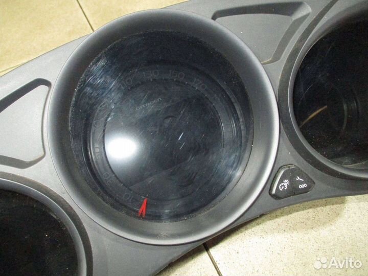 Панель приборов Citroen C4