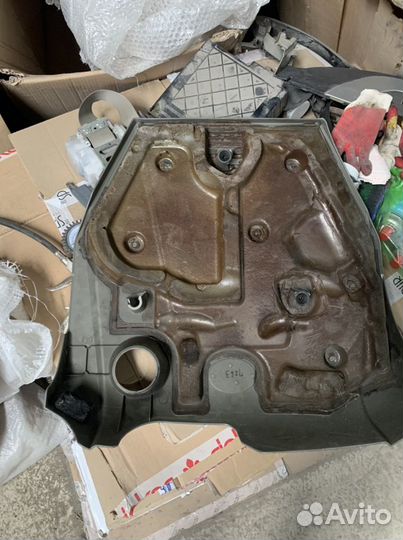 Крышка двигателя Lexus GS 450h 05-11 гв