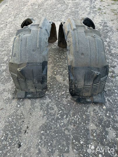 Подкрылок передний левый и правый Lexus RX3 2015