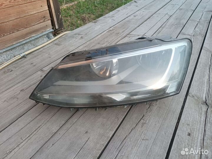 Фары volkswagen jetta