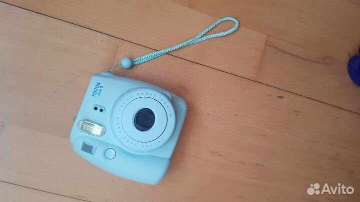 Фотоаппарат instax mini 8