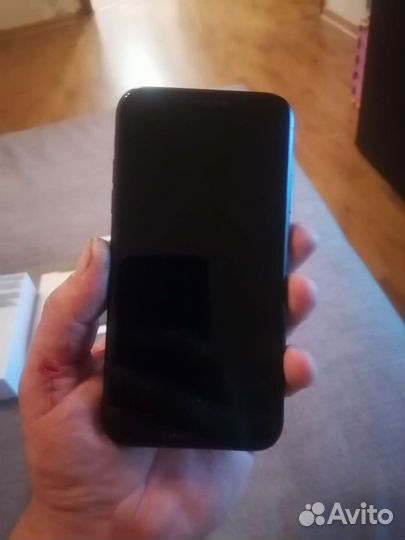 Телефон iPhone