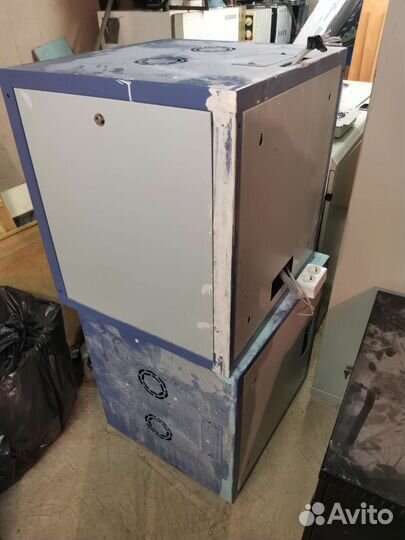 Серверные стойки