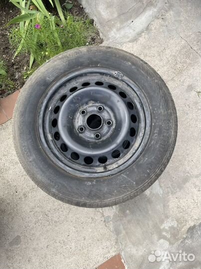 Продаю колеса в сборе 195/65 r15