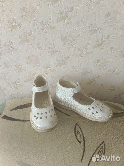 Туфли для девочки 28 размер
