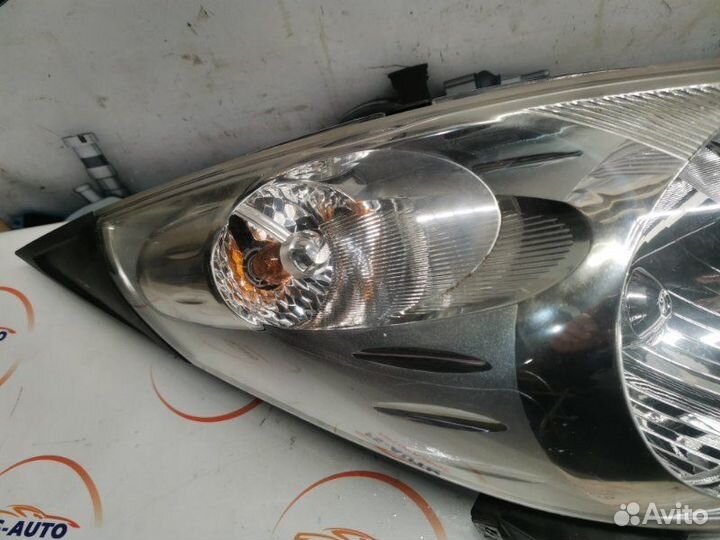 Фара галогеновая передняя правая Chevrolet Spark