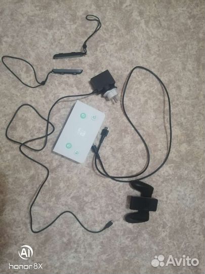 Nintendo switch oled 64 G с 4 играми (картриджи)