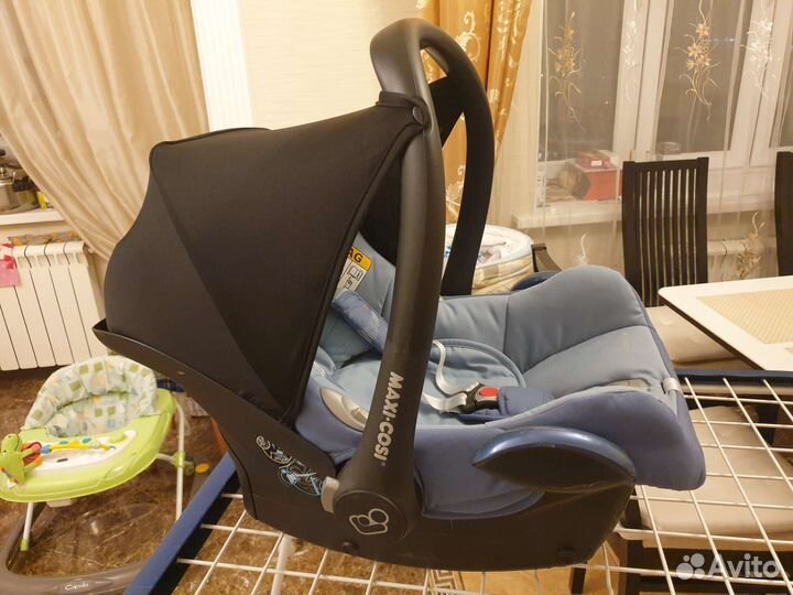 Автолюлька-переноска Maxi-Cosi Cabriofix