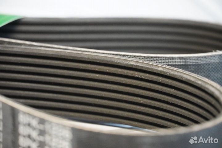 Ремень поликлиновой 8рк-1226