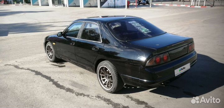 Nissan Skyline 2.5 AT, 1994, 200 000 км