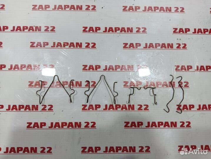 Зажим тормозных колодок задний Mitsubishi