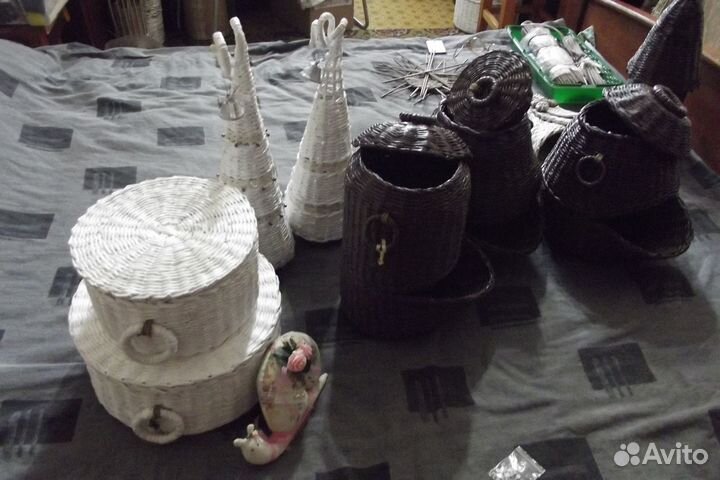 Плету из газетной лозы. Ручная работа