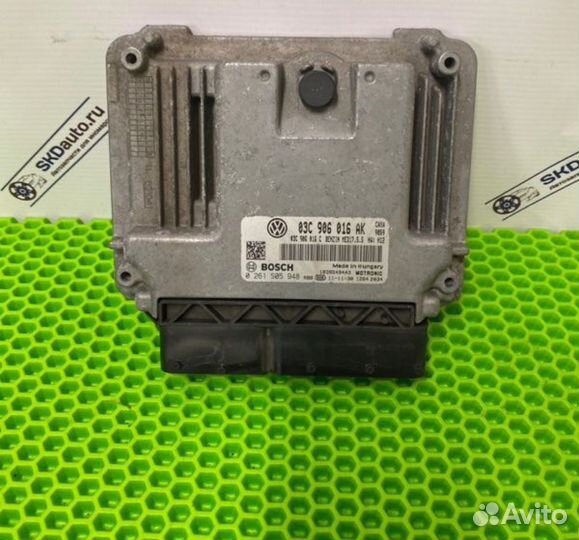 Блок управления двигателем Skoda Octavia A5 1.4
