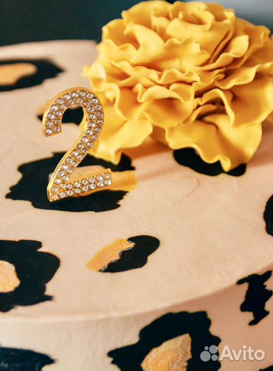 Цифра «2» для тортика