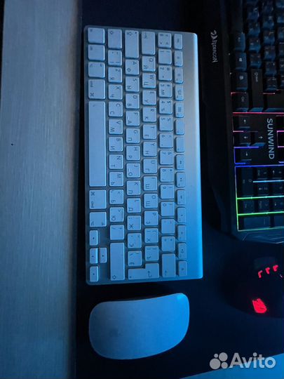 Клавиатура беспроводная apple с мышью apple