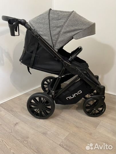 Коляска Riko Nuno Гелевые колеса