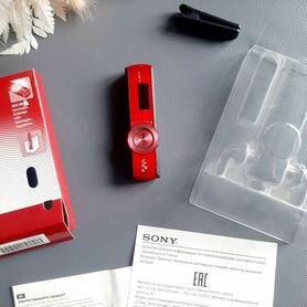 Плеер / диктофон walkman NWZ-B173F фирмы Sony 4гб