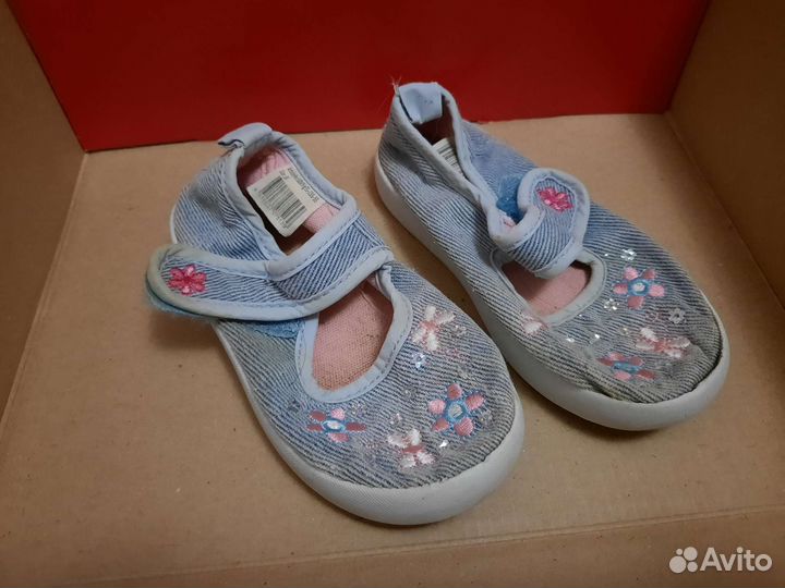 Обувь на девочку на лето 22р и 24р