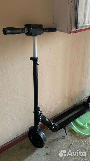 Самокат взрослый электрический бу