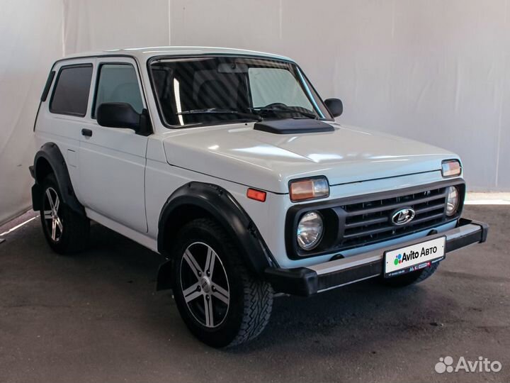 LADA 4x4 (Нива) 1.7 МТ, 2015, 102 931 км