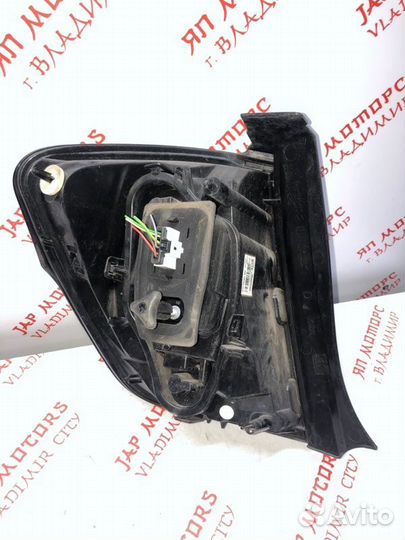 Фонарь задний правый Citroen C3 5F01 EP6 2013