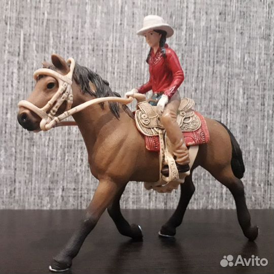 Лошади с всадниками Shleich