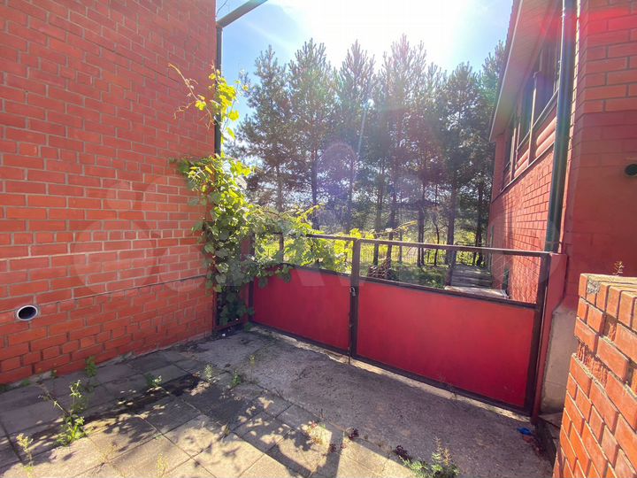 Дом 80 м² на участке 5 сот.