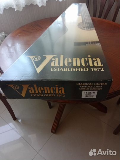 Гитара. Новая с чехлом. Классика. Индонезия