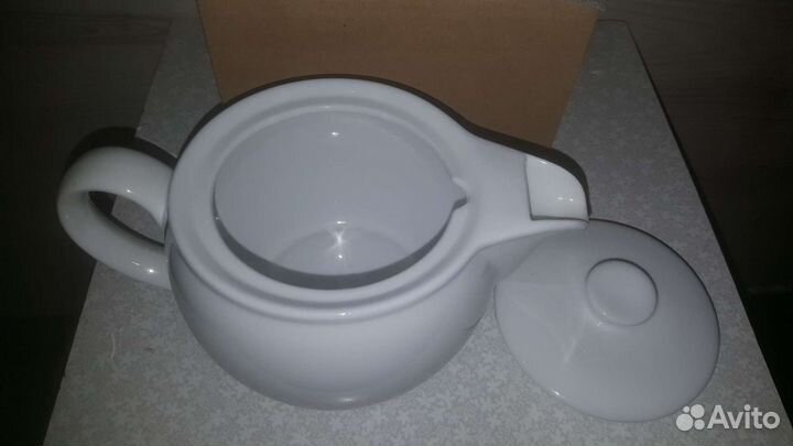 Заварочный фарфоровый чайник 800мл