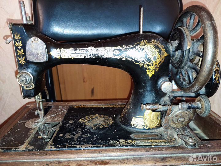 Швейная машина зингер Singer