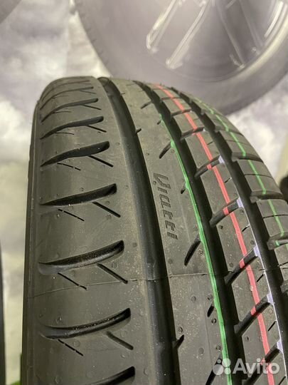 Viatti Strada Asimmetrico V-130 175/65 R14 82H