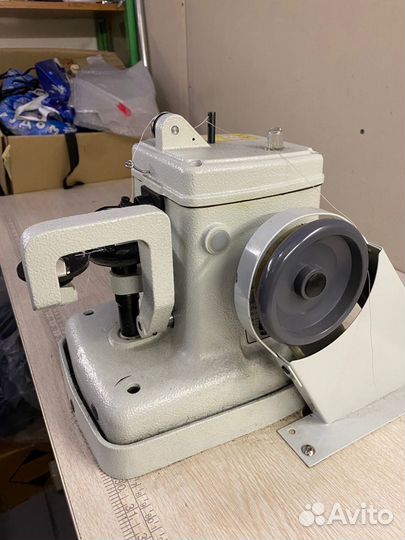 Продается скорняжная машинка